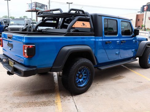 Used 2020 Jeep Gladiator Sport w/ Quick Order Package 24S AWD/4WD image 5