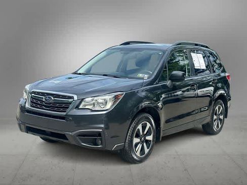 Used 2017 Subaru Forester 2.5i Premium AWD/4WD image 1