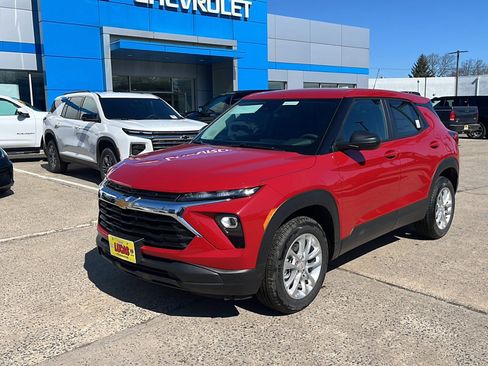 New 2026 Chevrolet TrailBlazer LS w/ LS Convenience Package AWD/4WD image 5