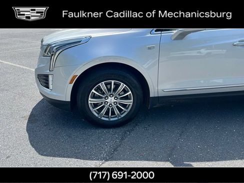 Used 2017 Cadillac XT5 Luxury w/ Driver Awareness Package AWD/4WD image 29
