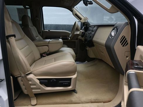 Used 2008 Ford F450 XLT image 10