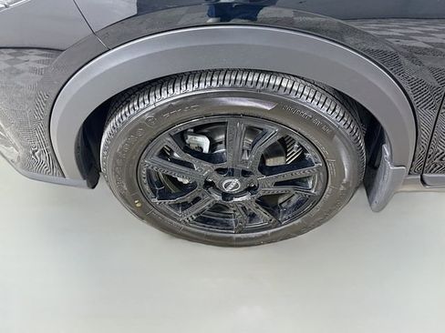 Used 2024 Nissan Kicks SR image 28