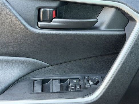 New 2025 Toyota RAV4 LE image 16