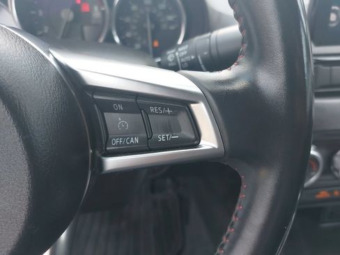 Used 2019 MAZDA MX-5 Miata Grand Touring w/ GT-S Package RWD image 19