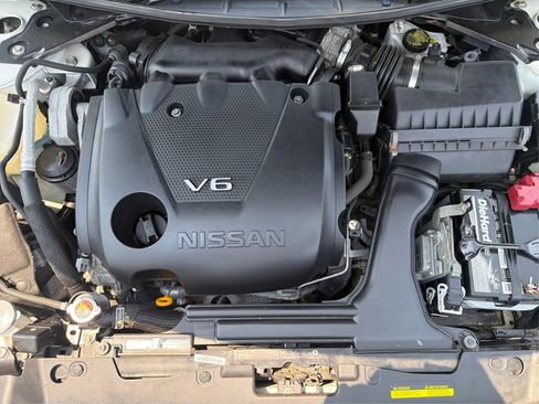 Used 2018 Nissan Maxima 3.5 S FWD image 12
