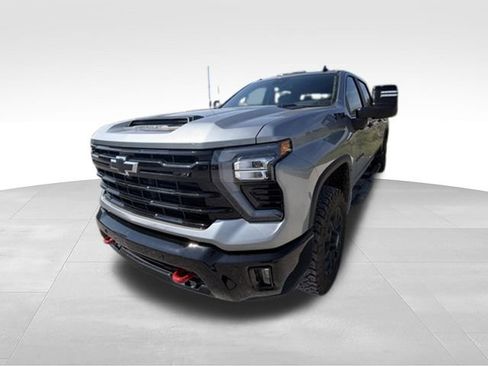Used 2026 Chevrolet Silverado 2500 LT w/ Trail Boss Package AWD/4WD image 31