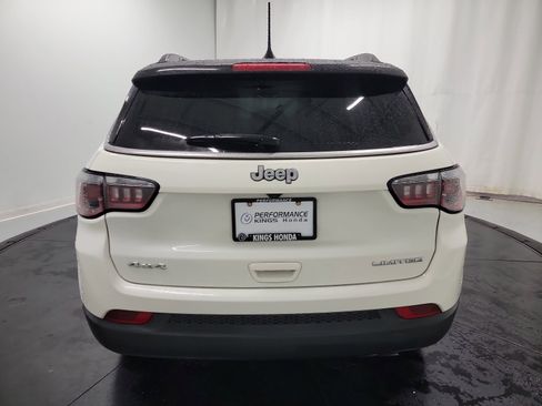 Used 2018 Jeep Compass Limited w/ Navigation Group image 8