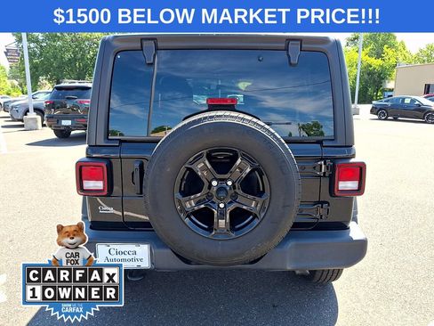 Used 2022 Jeep Wrangler Unlimited Sport AWD/4WD image 8