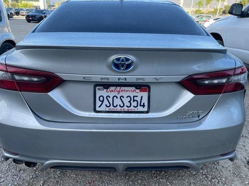 Used 2022 Toyota Camry XSE w/ Navigation Upgrade Package FWD image 8