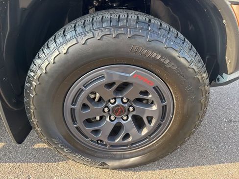 Certified 2025 Nissan Frontier PRO-4X image 36