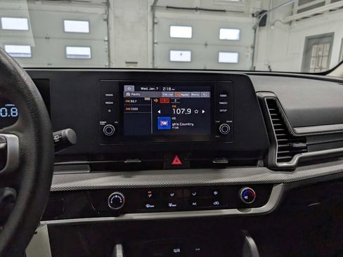 Certified 2023 Kia Sportage LX image 32