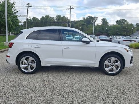 Used 2021 Audi Q5 2.0T Premium Plus w/ Premium Plus Package AWD/4WD image 7