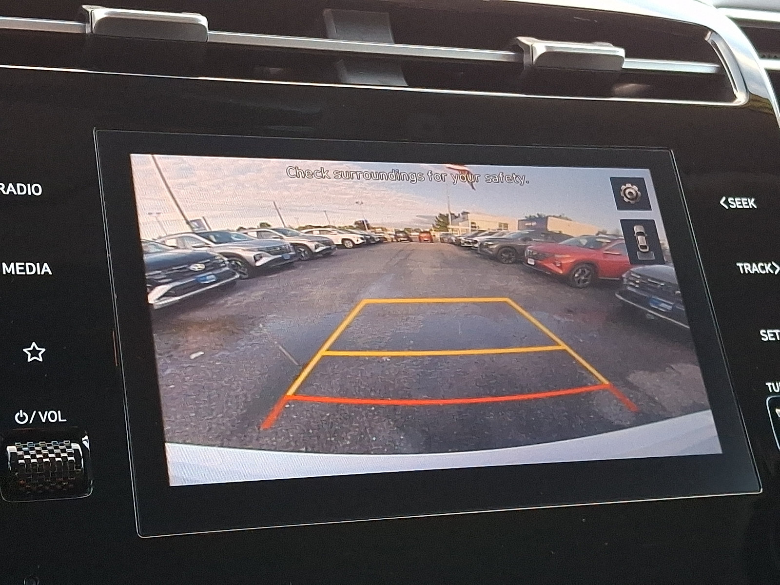 Certified 2024 Hyundai Tucson SEL AWD/4WD image 19