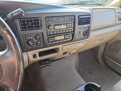 Used 2005 Ford Excursion Limited AWD/4WD image 19