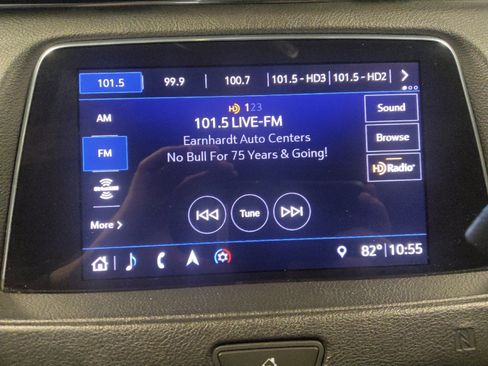 Used 2019 Cadillac XT4 Premium Luxury FWD image 25