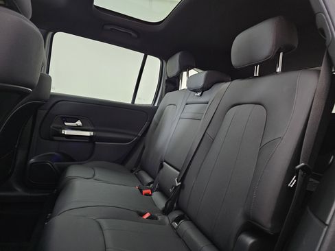 Certified 2025 Mercedes-Benz GLB 250 4MATIC image 23