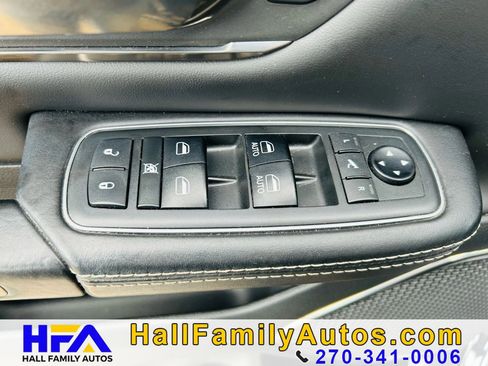 Used 2019 RAM 1500 Limited w/ Advanced Safety Group AWD/4WD image 14