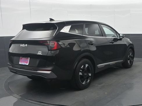 Used 2026 Kia Sportage LX FWD image 7
