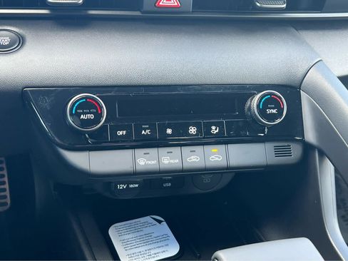 New 2026 Hyundai Elantra Sport FWD image 37
