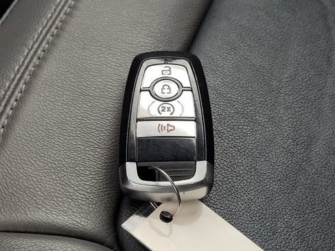 Used 2022 Ford Bronco Outer Banks AWD/4WD image 32