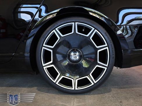 Used 2013 Bentley Mulsanne RWD image 46