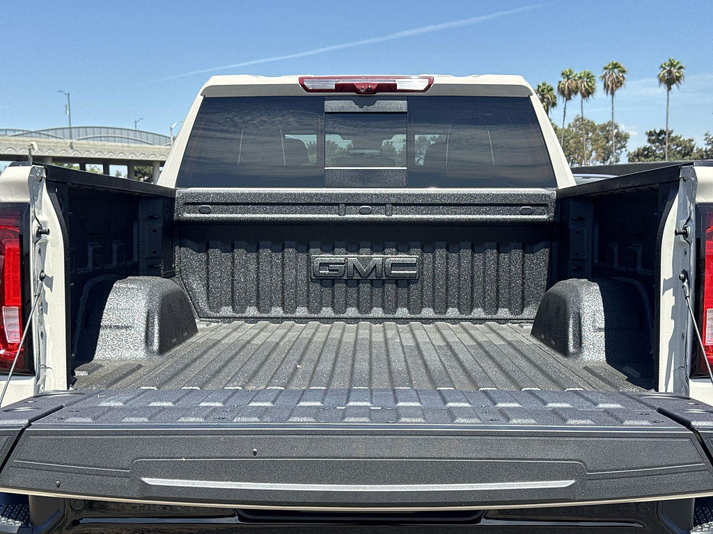 New 2026 GMC Sierra 1500 AT4X w/ LPO, Black Badging Package AWD/4WD image 27
