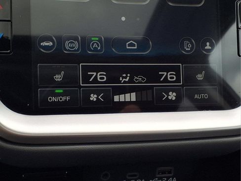 Used 2025 Subaru Outback Onyx Edition XT AWD/4WD image 18