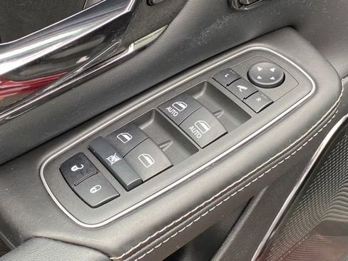 Used 2023 RAM 1500 Limited image 12