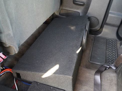 Used 2014 Chevrolet Silverado 2500 LT w/ Custom Sport Truck Package image 25