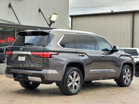 Used 2023 Toyota Sequoia Capstone image 4
