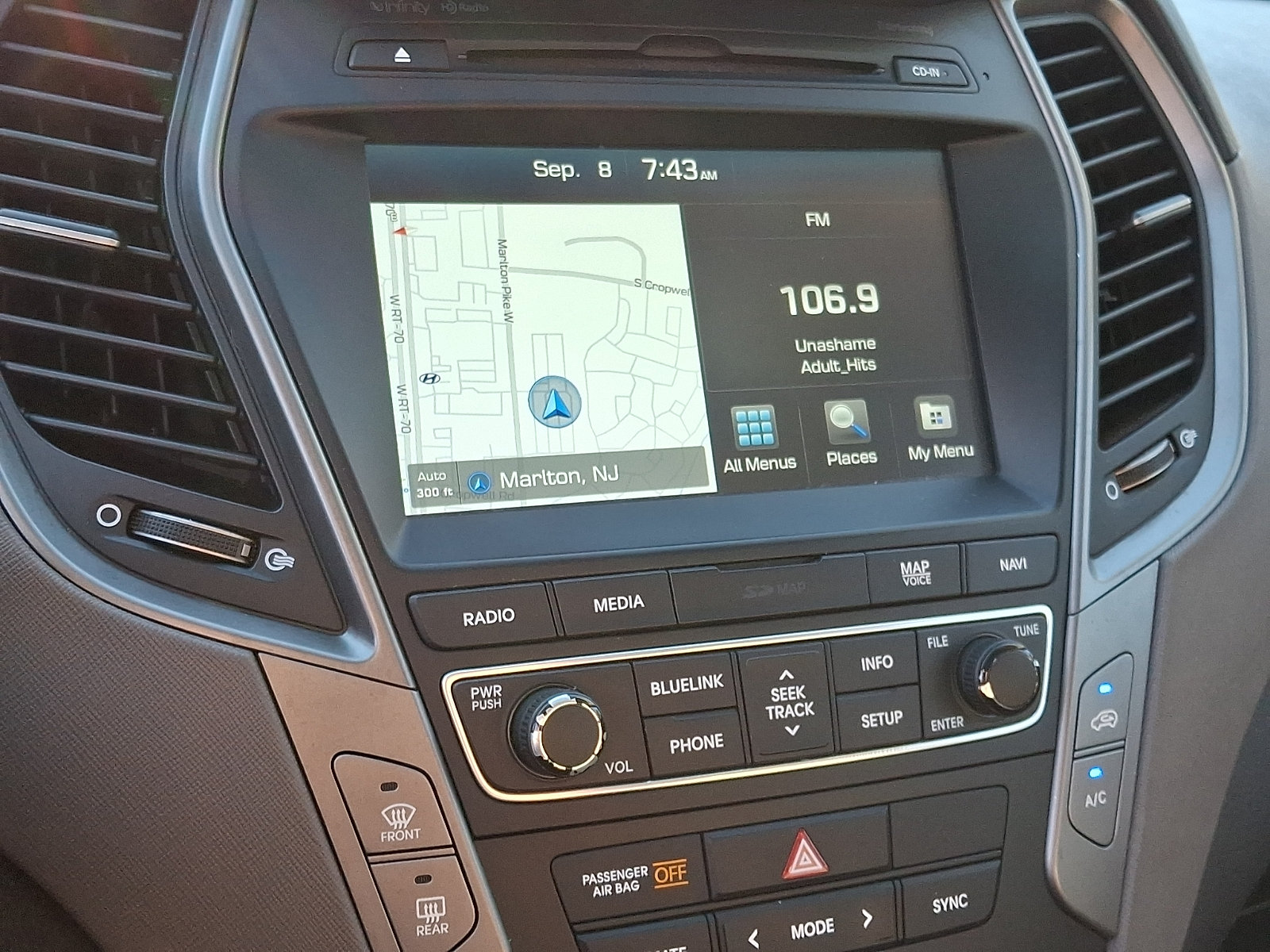 Used 2018 Hyundai Santa Fe Sport AWD/4WD image 20