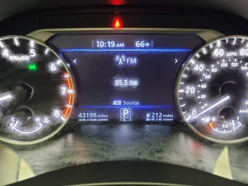 Used 2021 Nissan Altima 2.5 SV AWD/4WD image 23