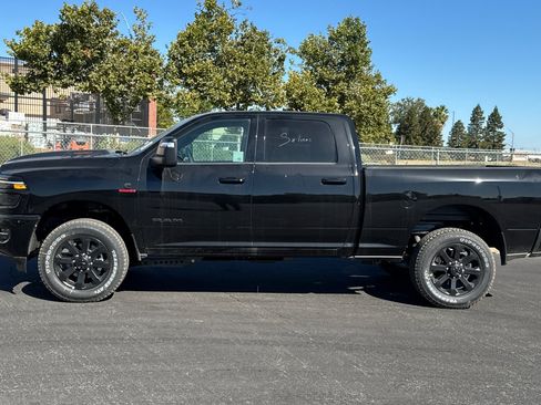 New 2026 RAM 2500 Laramie w/ Night Edition AWD/4WD image 6