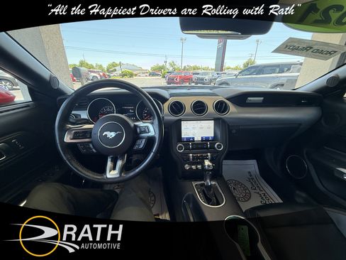 Used 2021 Ford Mustang Premium RWD image 15