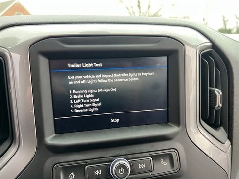 Used 2022 Chevrolet Silverado 1500 Custom image 23