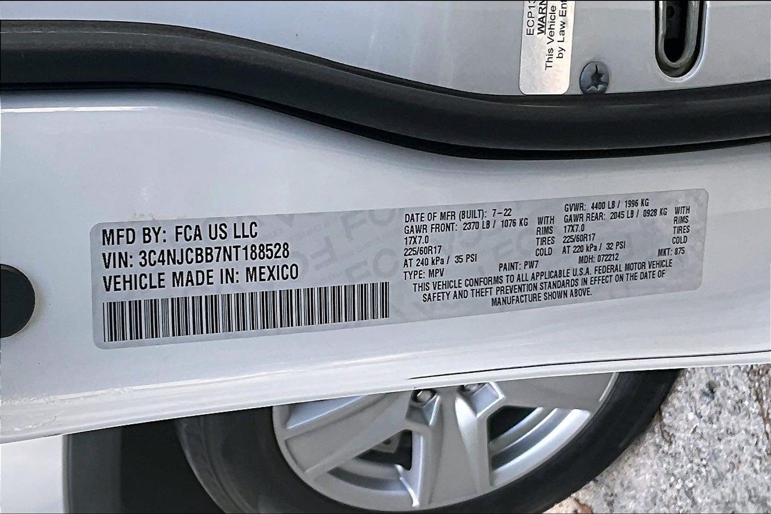 Used 2022 Jeep Compass Latitude FWD image 21