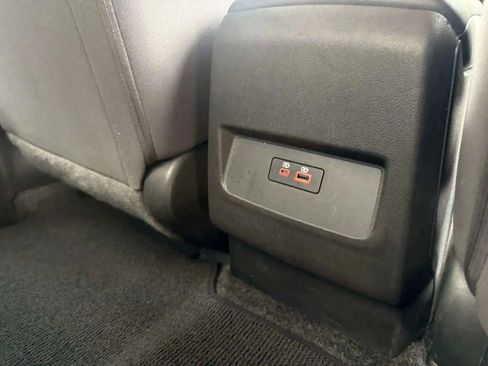 Used 2022 Nissan Frontier S w/ Technology Package image 11