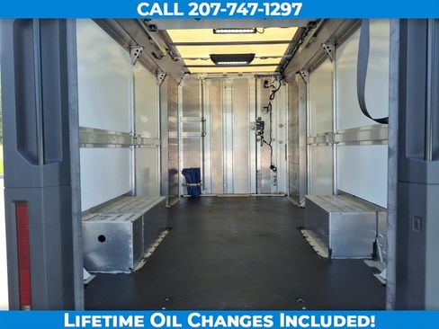 Used 2024 Chevrolet Brightdrop 600 w/ Commercial Equipment Package AWD/4WD image 13