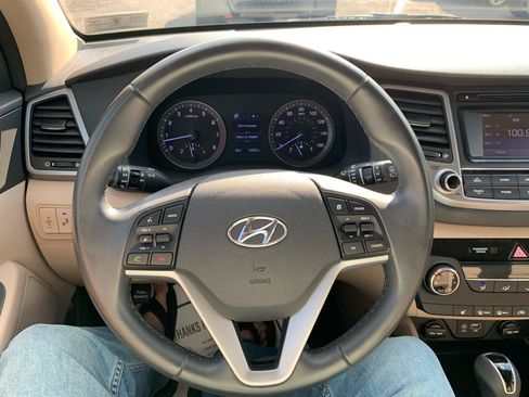 Used 2017 Hyundai Tucson Sport AWD/4WD image 14
