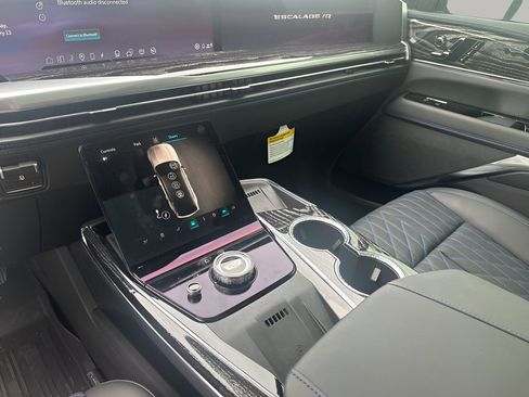 New 2026 Cadillac Escalade IQ Luxury 1 w/ LPO, Floor Liner Package image 37