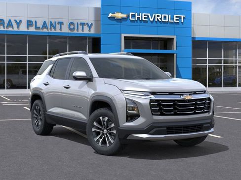 New 2026 Chevrolet Equinox LT w/ Safety and Technology Package image 7