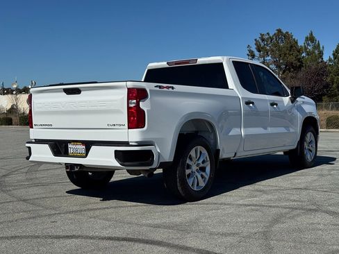 Used 2023 Chevrolet Silverado 1500 Custom image 7