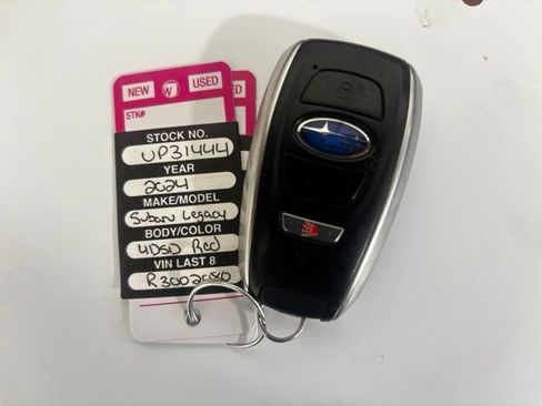 Used 2024 Subaru Legacy Limited AWD/4WD image 2