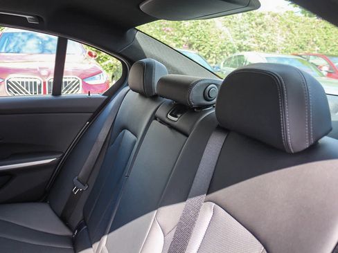 Used 2025 BMW M340i Sedan RWD image 18