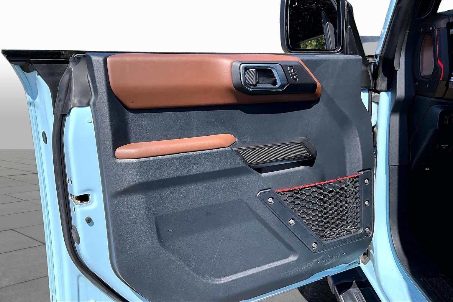Used 2024 Ford Bronco Heritage Edition AWD/4WD image 19