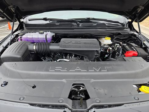New 2026 RAM 1500 Express AWD/4WD image 27