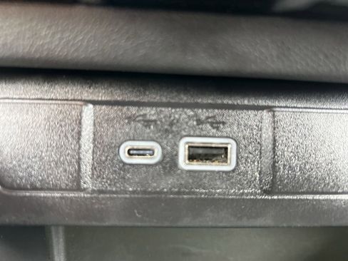 Used 2024 Chevrolet Colorado Trail Boss w/ Advanced Trailering Package image 11