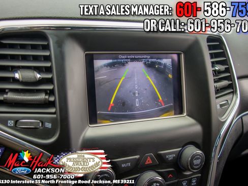 Used 2018 Jeep Grand Cherokee Limited RWD image 16