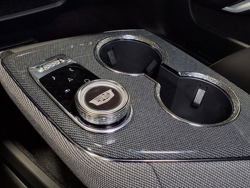 New 2026 Cadillac Optiq Sport 1 image 19