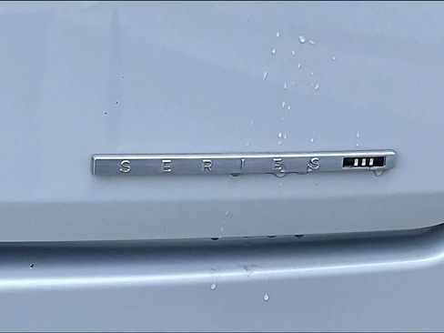 Used 2022 Jeep Wagoneer Series III w/ Premium Group I AWD/4WD image 7